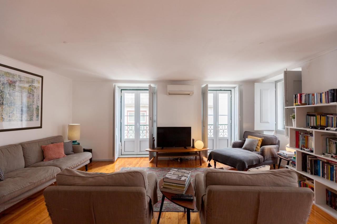 Flh Bairro Alto Bright Flat Apartment Lisbon Bagian luar foto
